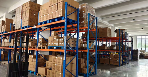 Extensive-Spare-Parts-Warehouse